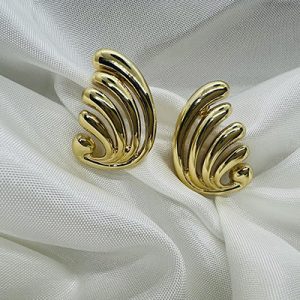 BRINCO LISO DOURADO