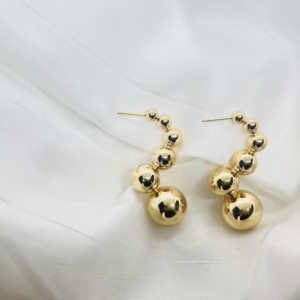 BRINCO BOLAS LISAS DOURADO
