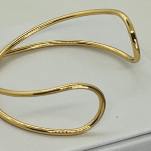 BRACELETE  TORCIDO LISO DOURADO