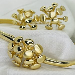 BRACELETE COM BRINCO